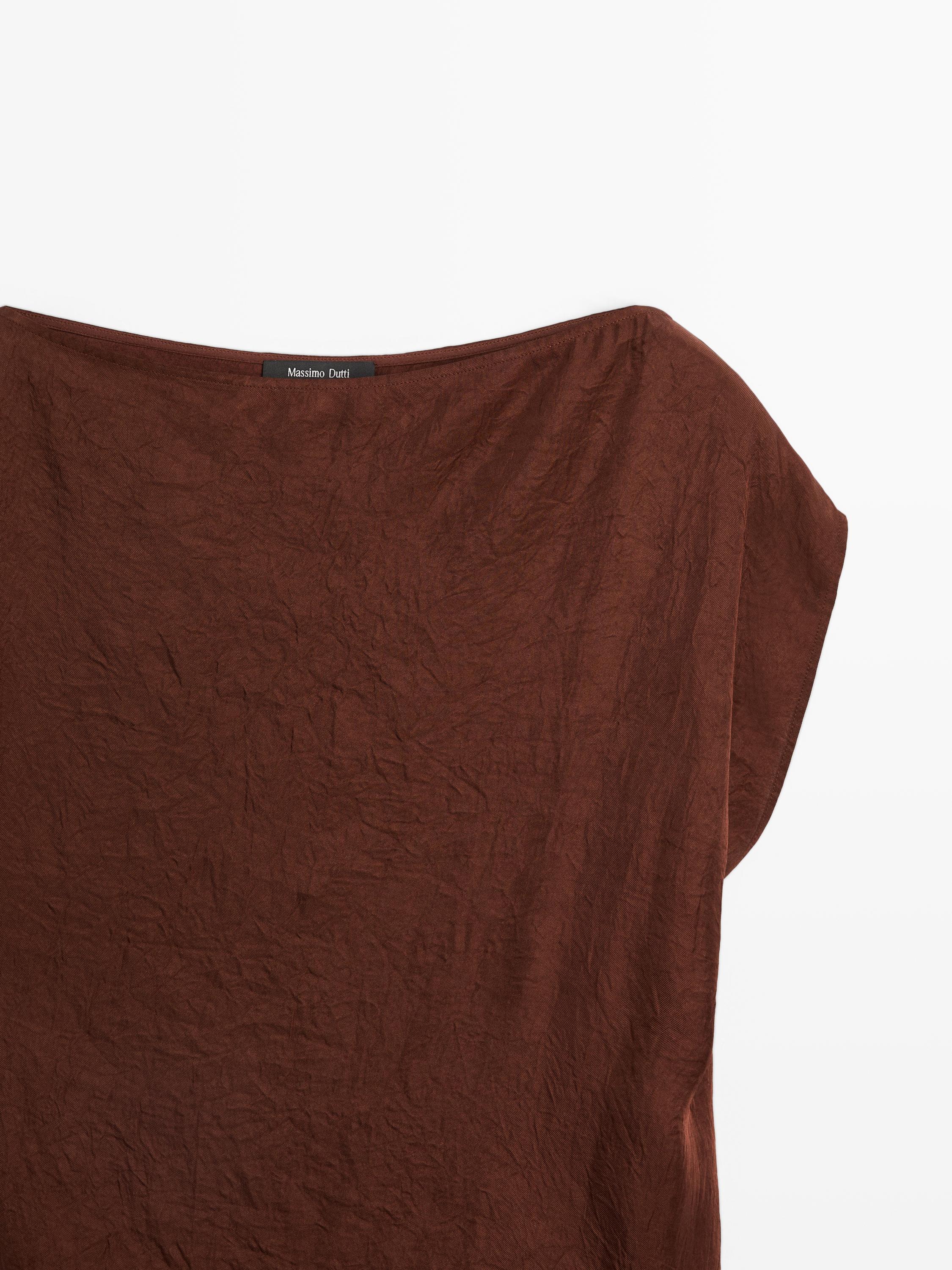 Long dress with gathered waist detail